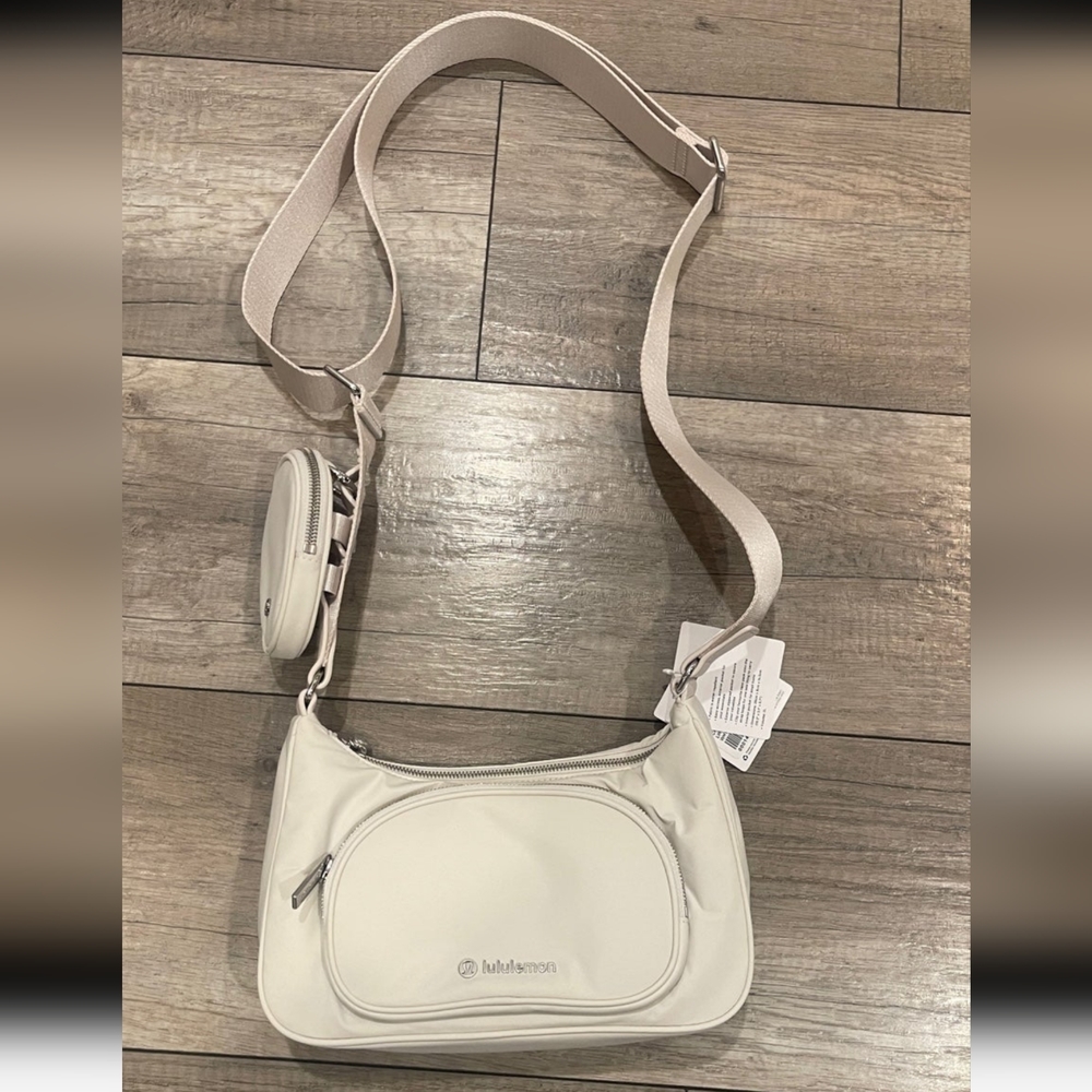 NWOT LULULEMON Crossbody with Nano Pouch White Opal